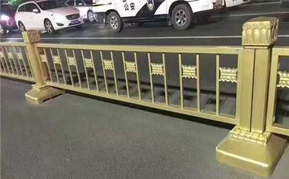 -黄金护栏